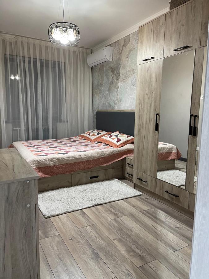 Apartment Tashkent 3 Bedrooms 外观 照片